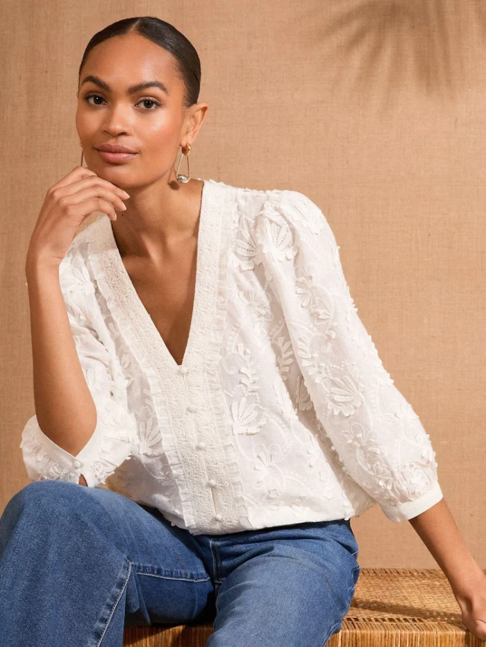 Love & Roses Ivory 3D Floral 3/4 Sleeve V-Neckline Blouse