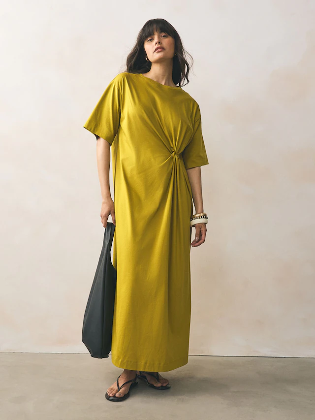 Olive Green Short Sleeve T-Shirt Twist Midi Dress Olive Green Short Sleeve T-Shirt Twist Midi Dress