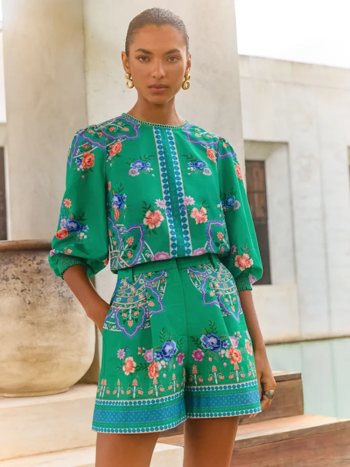 V&A I Love & Roses Green Floral 100% Cotton VA 3/4 Sleeve Crew Neck Floral Printed Blouse